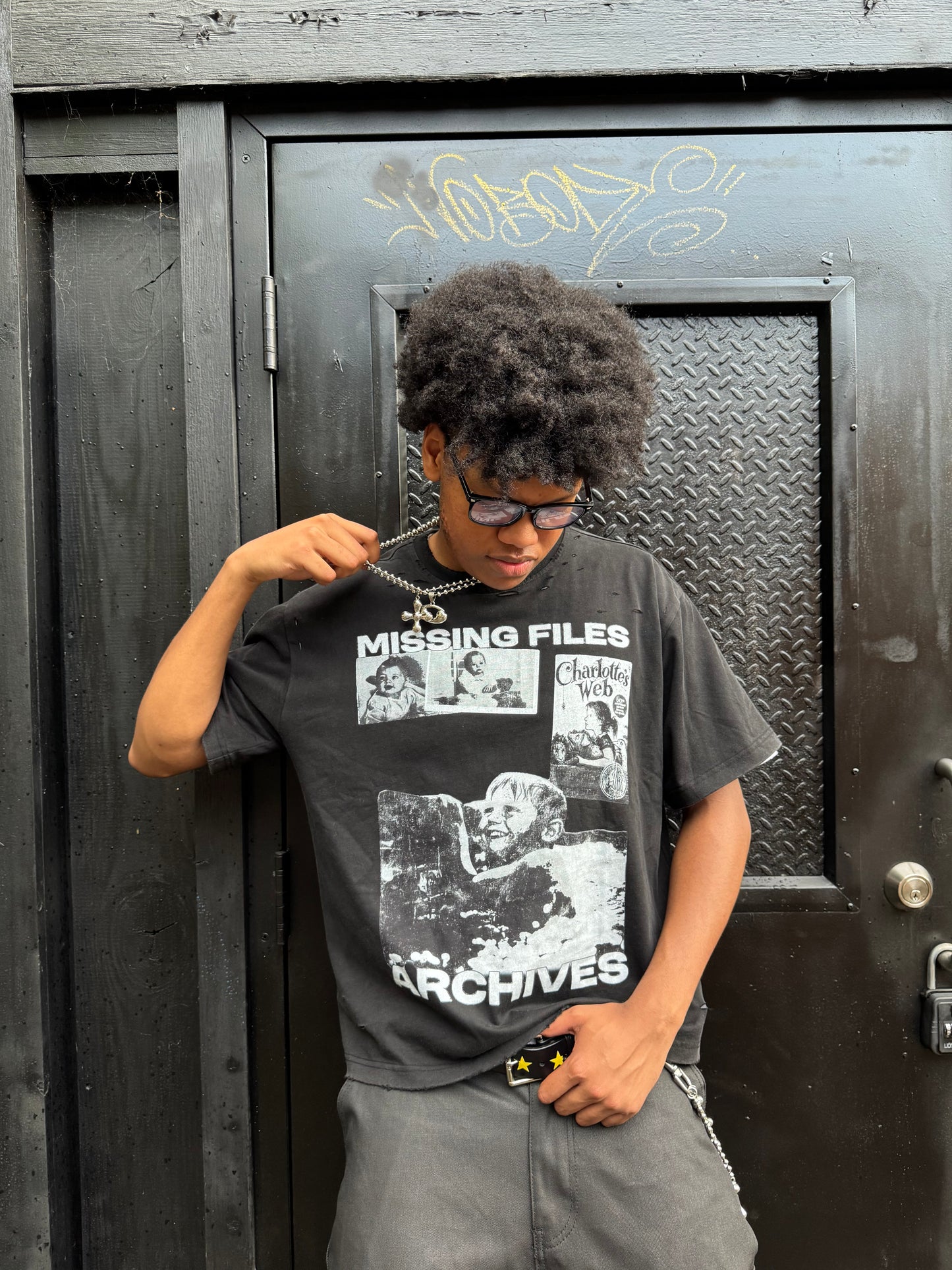 CHARLOTTE WEBB TEE (BLACK)