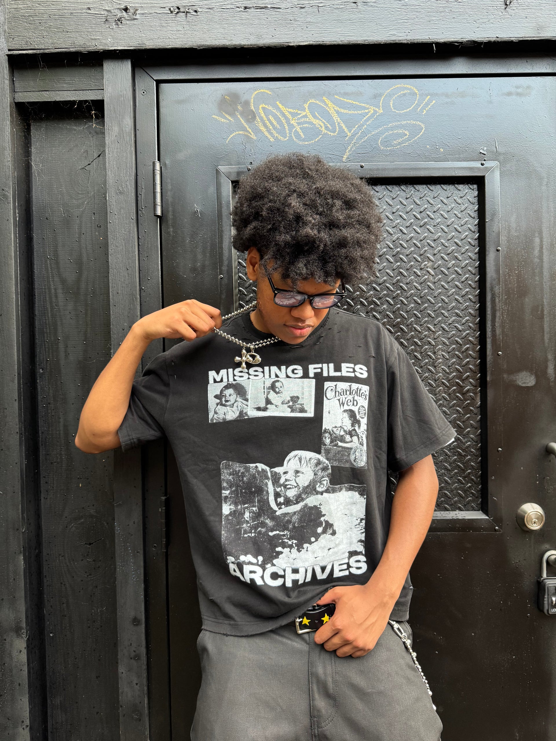 CHARLOTTE WEBB TEE (BLACK)